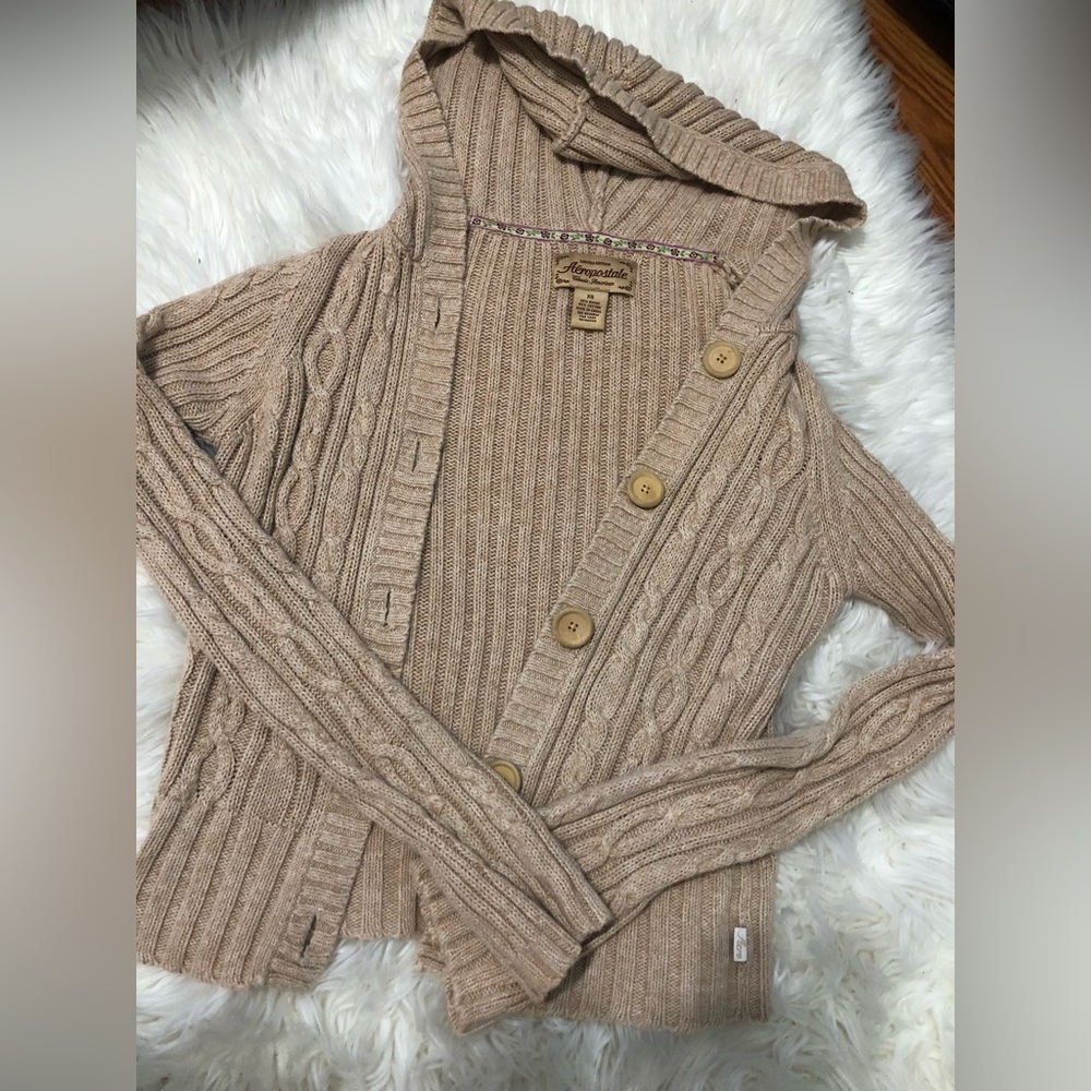 Limited edition Aeropostale classic American sweater